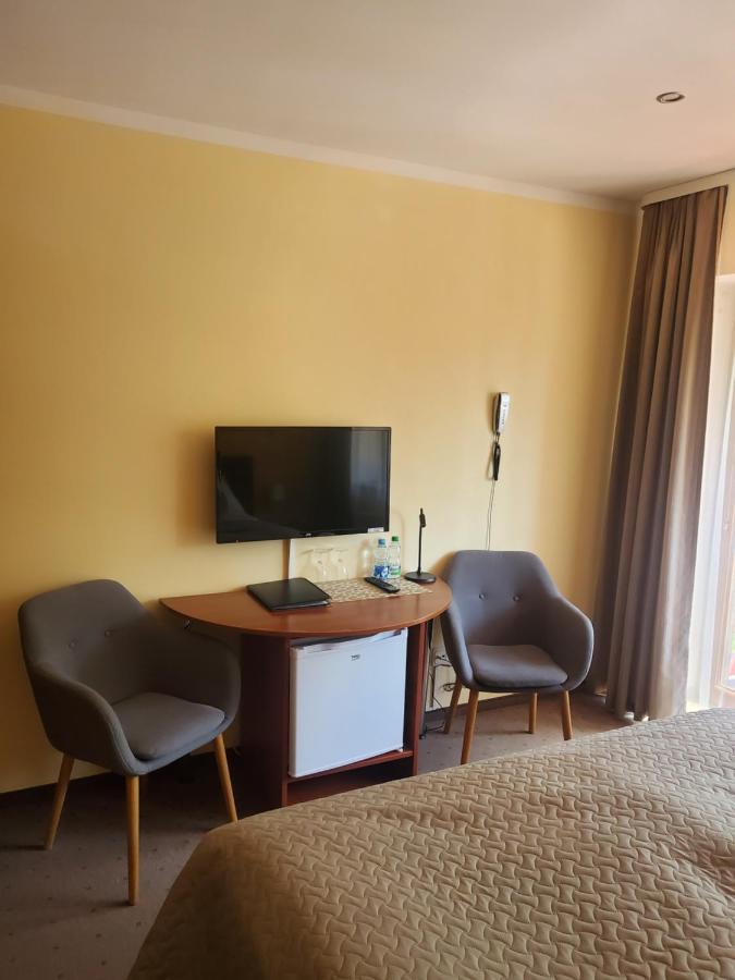 Hotel Green Smiltyne Паневежис Экстерьер фото